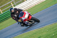 enduro-digital-images;event-digital-images;eventdigitalimages;mallory-park;mallory-park-photographs;mallory-park-trackday;mallory-park-trackday-photographs;no-limits-trackdays;peter-wileman-photography;racing-digital-images;trackday-digital-images;trackday-photos